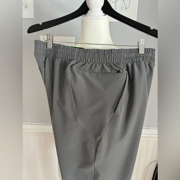 NWT Men’s Running Pants in Gray by DSG Size L Tapered Athletic Fit Elastic Waist - Picture 4 of 7